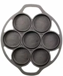 Cajun Classic 7 Hole Cast Iron Biscuit Pan