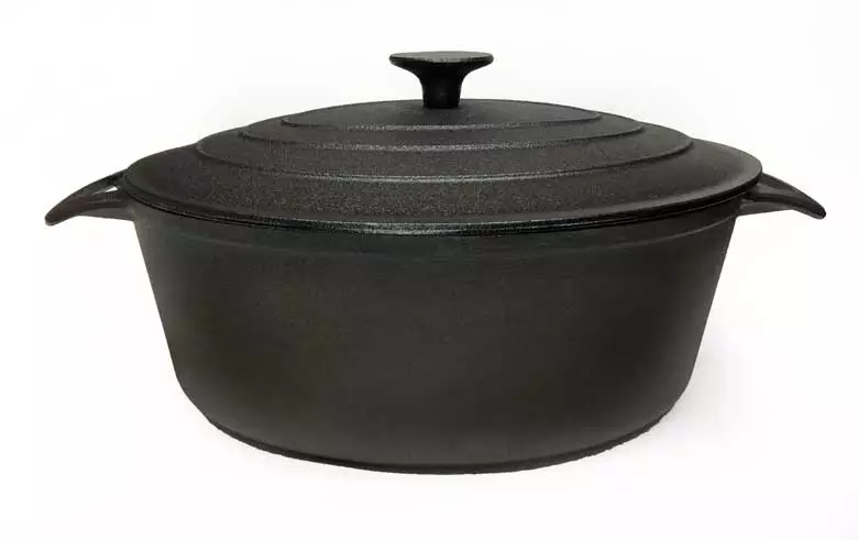 Cajun Classic Oval Seasoned Cast Iron Casserole Pot - 6 Quart 1 Cajun Classic Oval Seasoned Cast Iron Casserole Pot - 6 Quart